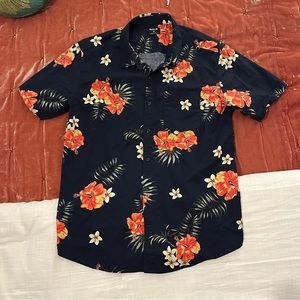 Men’s Hurley Hawaiian Shirt XL fits like L